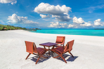 Fototapeta na wymiar Table and chairs in the Maldives