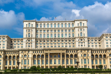 Fototapeta na wymiar Parliament in Bucharest, Romania