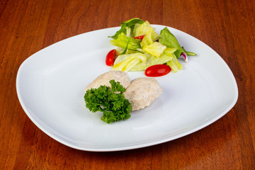 Delicious steamed meatballs