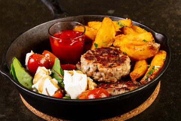 Chicken cutlet with potato