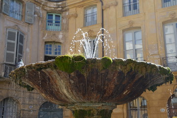 Fontaine place d'Alberta à Aix-en-Provence