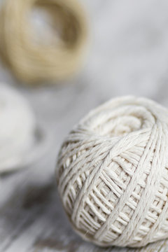 Natural fiber rope balls