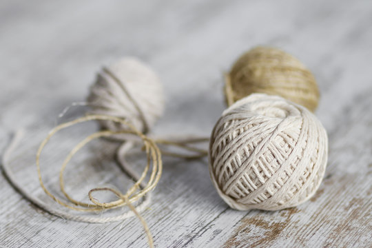 Natural fiber rope balls