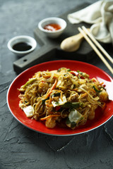 Asian noodles with shrimps