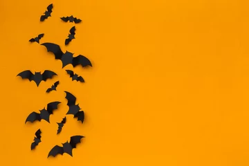 Küchenrückwand glas motiv halloween and decoration concept - paper bats flying © fotofabrika