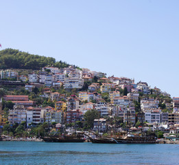Alanya Häuser am Hafen