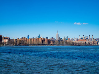 Fototapeta na wymiar City View from the cruiser at New York City