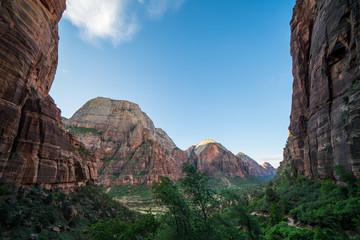 Couples epic summit to Angels Landing - Zion National Park