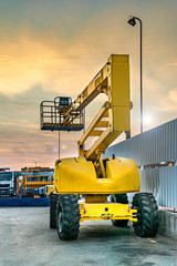 Telescopic elevator for rent