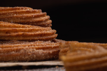 Churros fritos en manteca