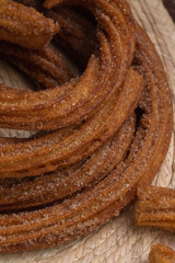 Churros fritos en manteca