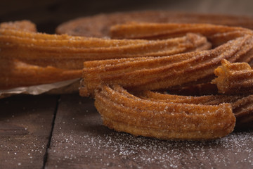 Churros fritos en manteca