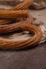 Churros fritos en manteca