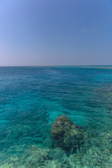 Fototapeta na wymiar Blue tropical sea, turquoise water