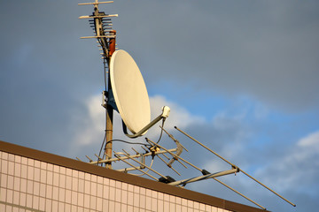 Parabolic Antenna for BS Digital Broadcast