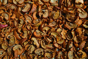 Drying apples in the open air