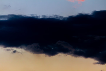 曇り空