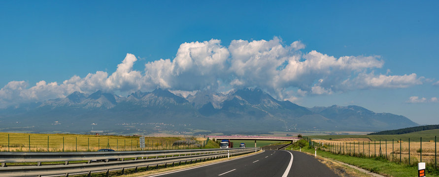 Fototapeta High Tatras summer panorama. SLOVAKIA