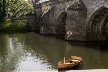 Fototapeta na wymiar Elvet Bridge across the River Wear - Durham