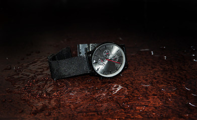  The clock, the clock on the table, the clock on the tree, the clock and water, the water on the...