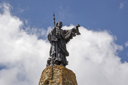 Statue aif dem Petit Saint Bernard