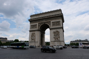 Fototapeta na wymiar Paris- Arc De Triomphe