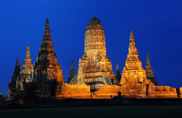 Fototapeta premium The ruin of watchaiwattanaram temple at Ayuthaya Thailand