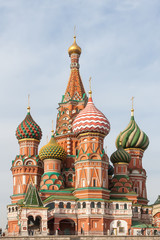 Fototapeta na wymiar The Cathedral of Vasily the Blessed, commonly known as Saint Basil's Cathedral, is a church in Red Square in Moscow, Russia