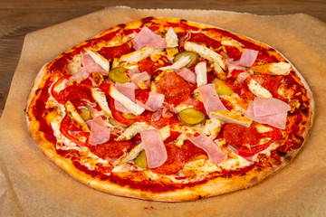 Pizza with ham