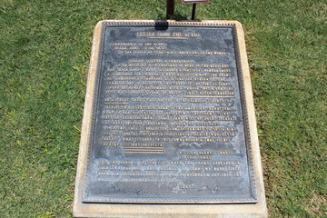 Historic Marker in front of the alamo