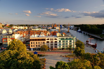 Widok portu w mieście Kołobrzeg - obrazy, fototapety, plakaty