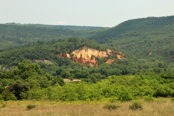 Ockerfelcen in der Provence