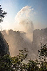 The incredible Victoria Falls, mosi oa tunya "the smoke that thunders", Zimbabwe