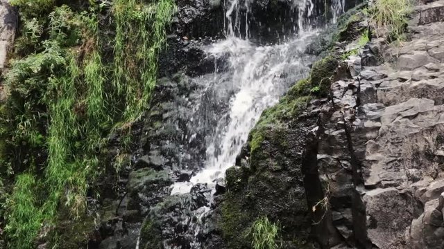 Close-up of Umtanum Falls in Ellensburg, Washington