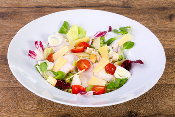 Salad with ham