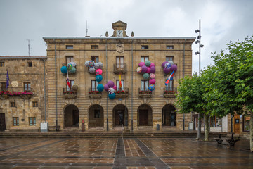 Naklejka premium Reinosa, ciudad histórica y cultural en España.