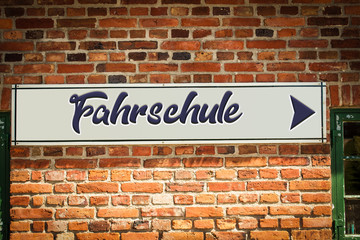 Schild 318 - Fahrschule