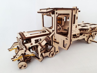 Truck model made of wood. This toy truck (35 cm long) made entirely of wood and without glue