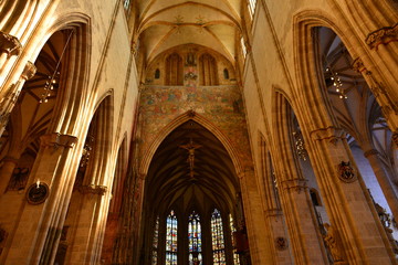 Fototapeta premium Innenansicht Mittelschiff des Ulmer Münsters 