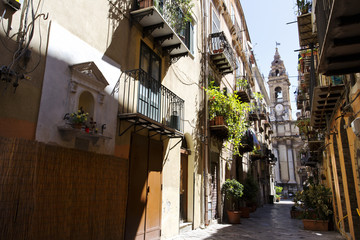 Fototapeta na wymiar The historic center of Palermo, Via Bara all'Olivella