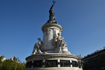 Fototapeta na wymiar Place de la République à Paris, France