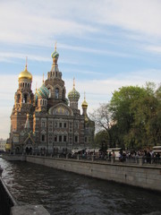 Obraz premium Temple of the Savior on the Blood, Petersburg, embankment