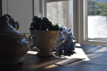 tazas vintage con flores de hortensia 