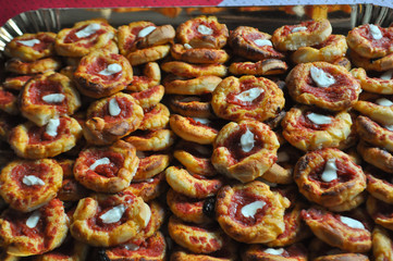 pizzette (small pizza) baked food