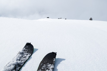 winter in the mountains - splitboarding in norway