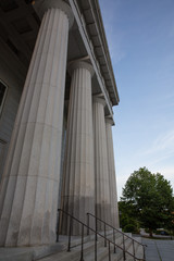 Fototapeta na wymiar Vermont State House Columns