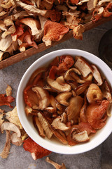 dried mixed wild exotic mushrooms
