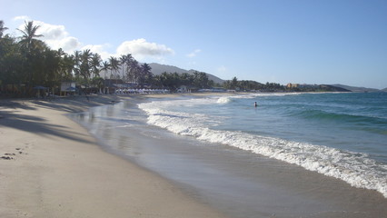 A las orillas de Playa Parguito II