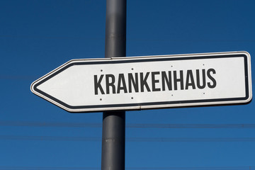 Obraz premium Ein Hinweis auf ein Krankenhaus