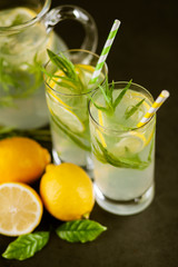 Tarragon lemonade drink